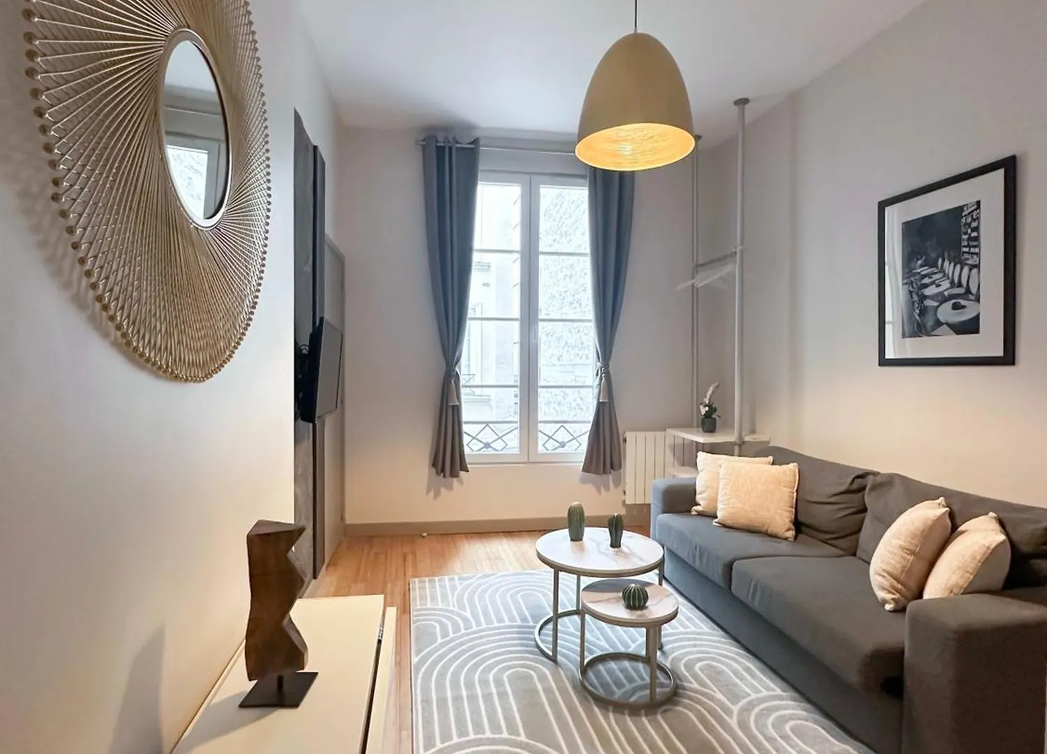 1630 - Best Deal Champs Elysees Olympic Games 2024 Paris 0*,  France